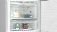 Siemens KG76NCIE0N Buzdolabı